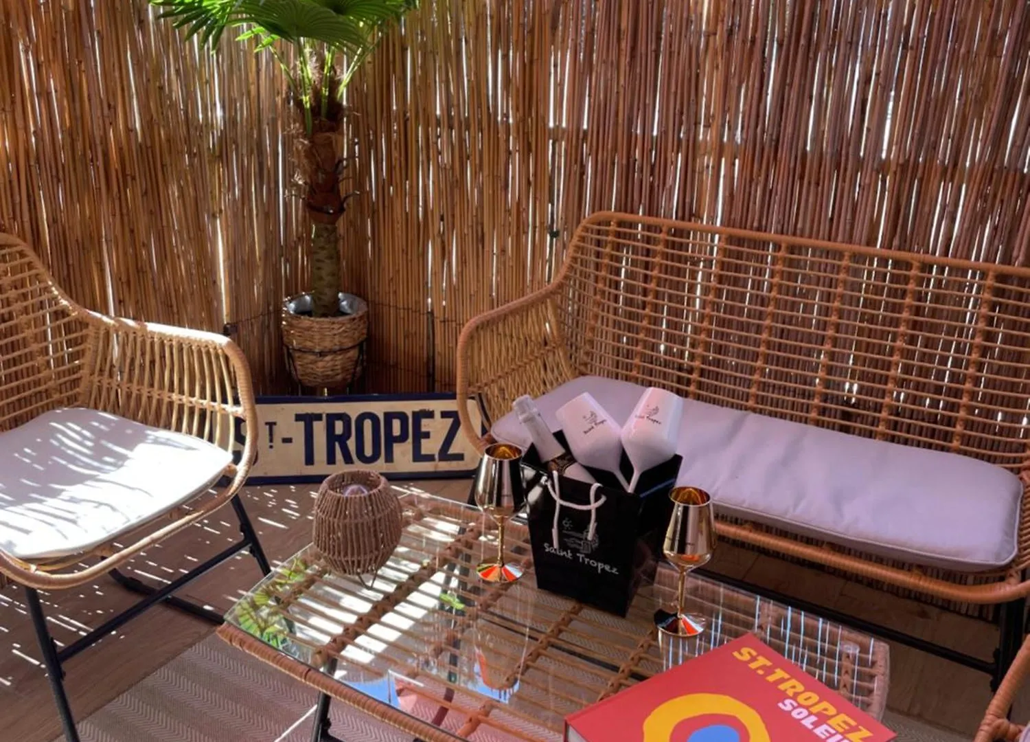 Appartement Saint-Tropez 0*,  France